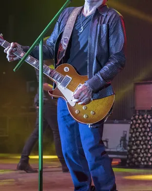 Gary Allan Fredericksburg