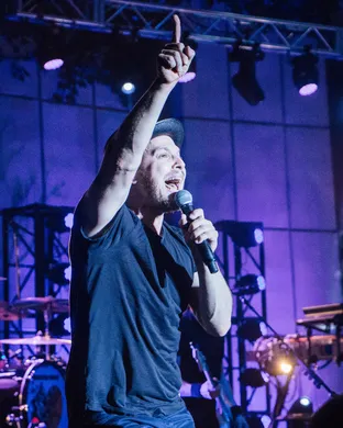 Gavin Degraw Richmond