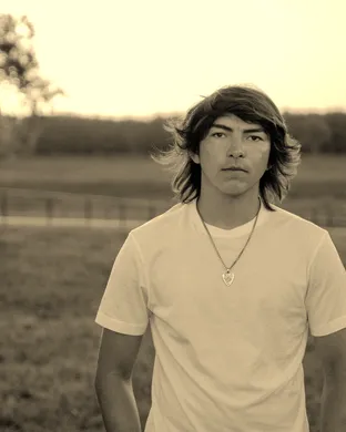 Wyatt Flores Petersburg